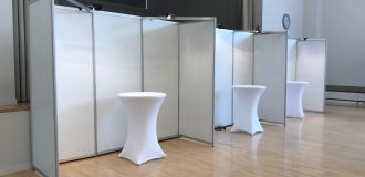 Messe Standbau Messestand weiß Octanorm